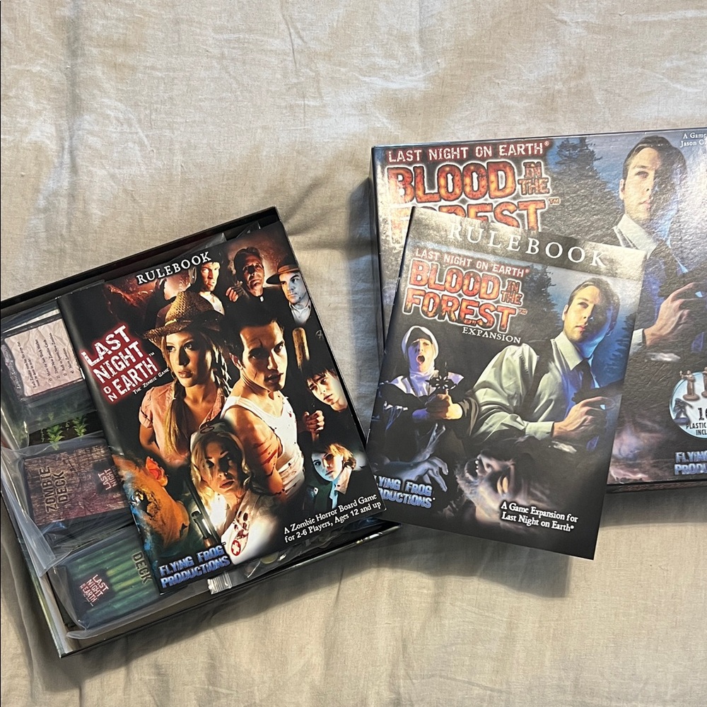 Last Night on Earth Board Game Set